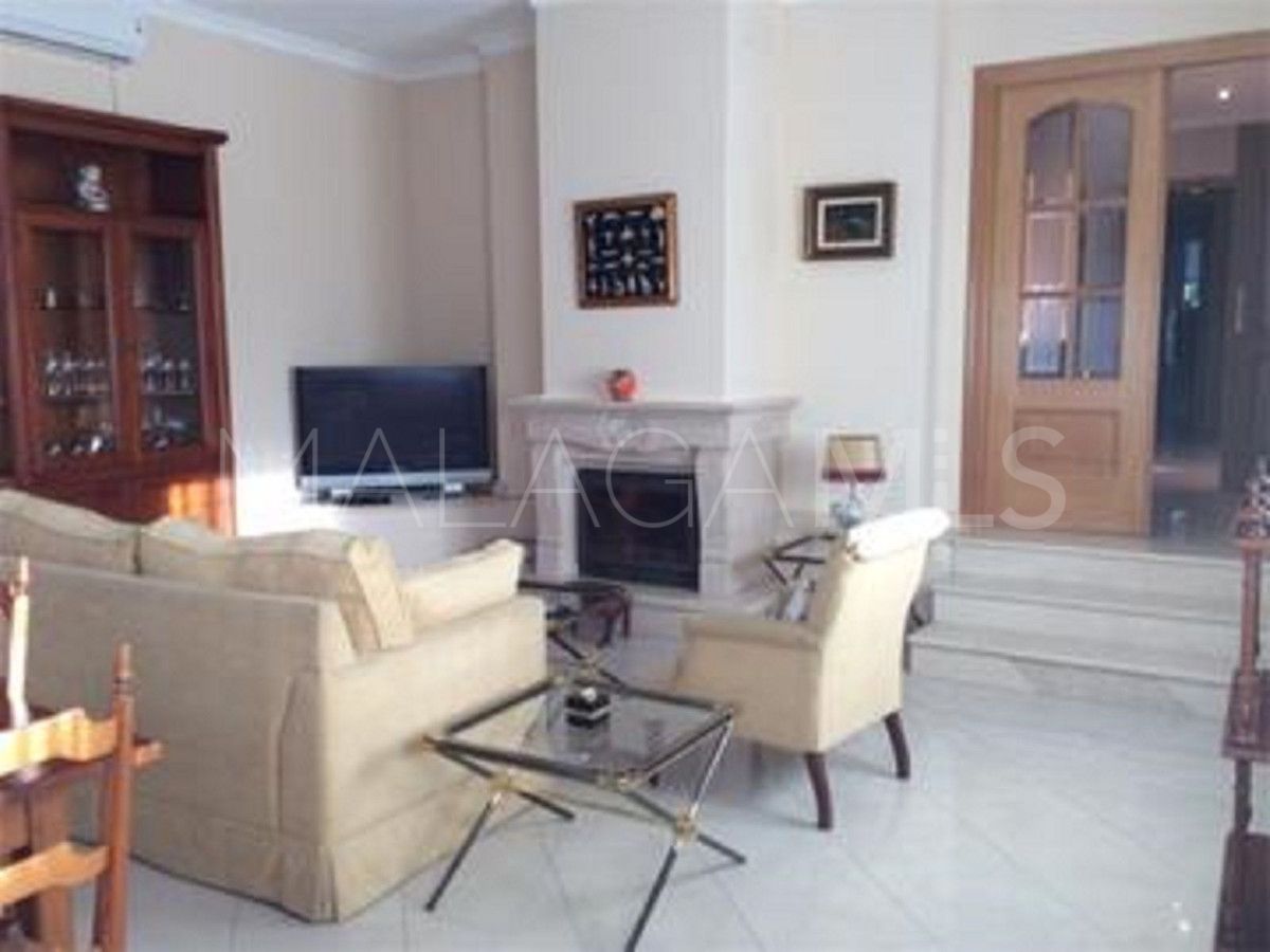 Villa for sale in Torremolinos