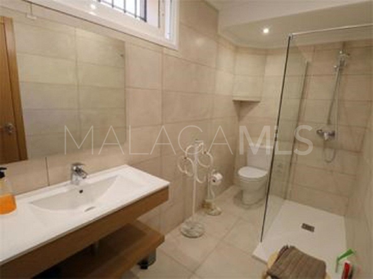 Villa for sale in Torremolinos