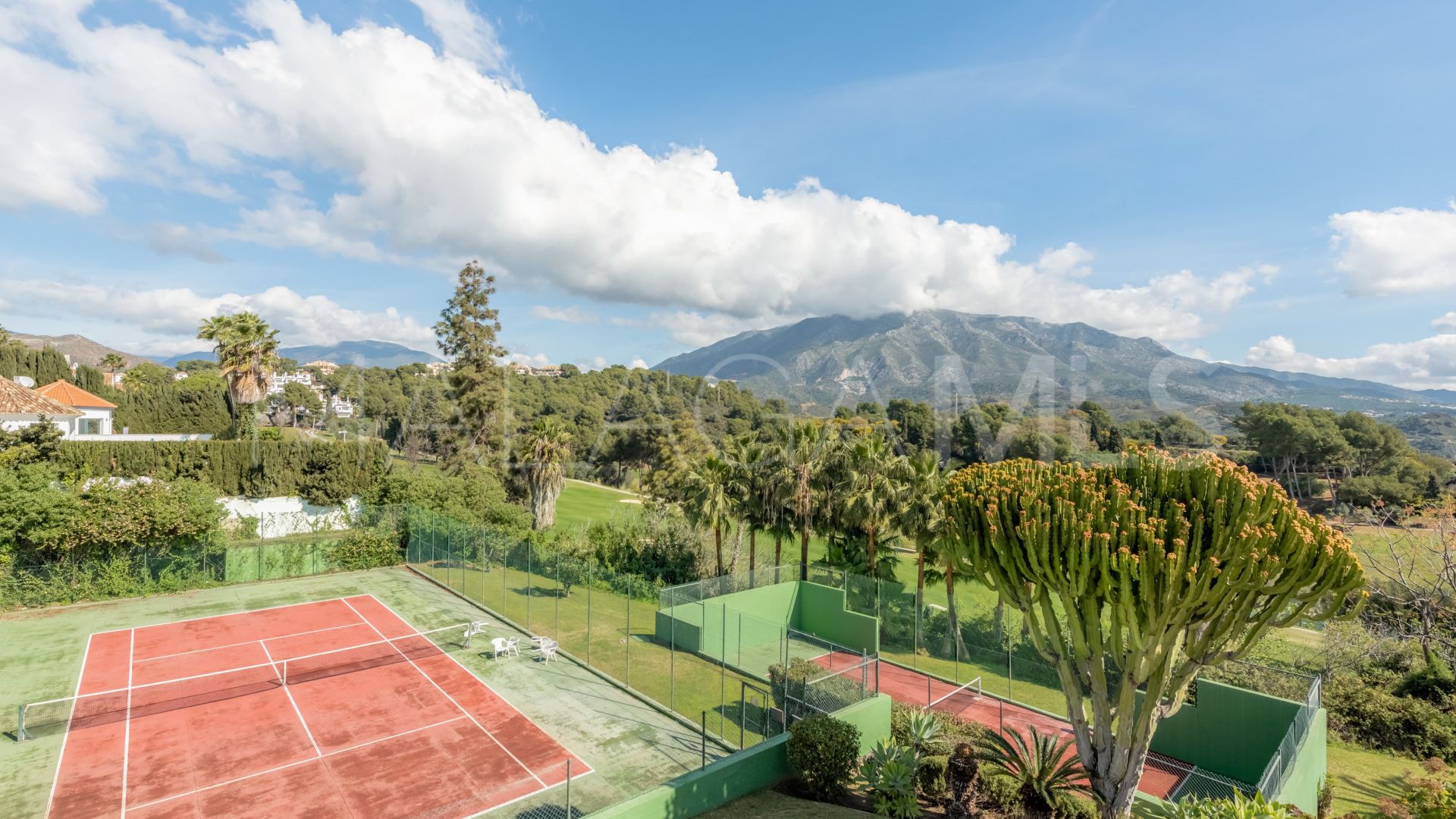 For sale town house in Los Algarrobos