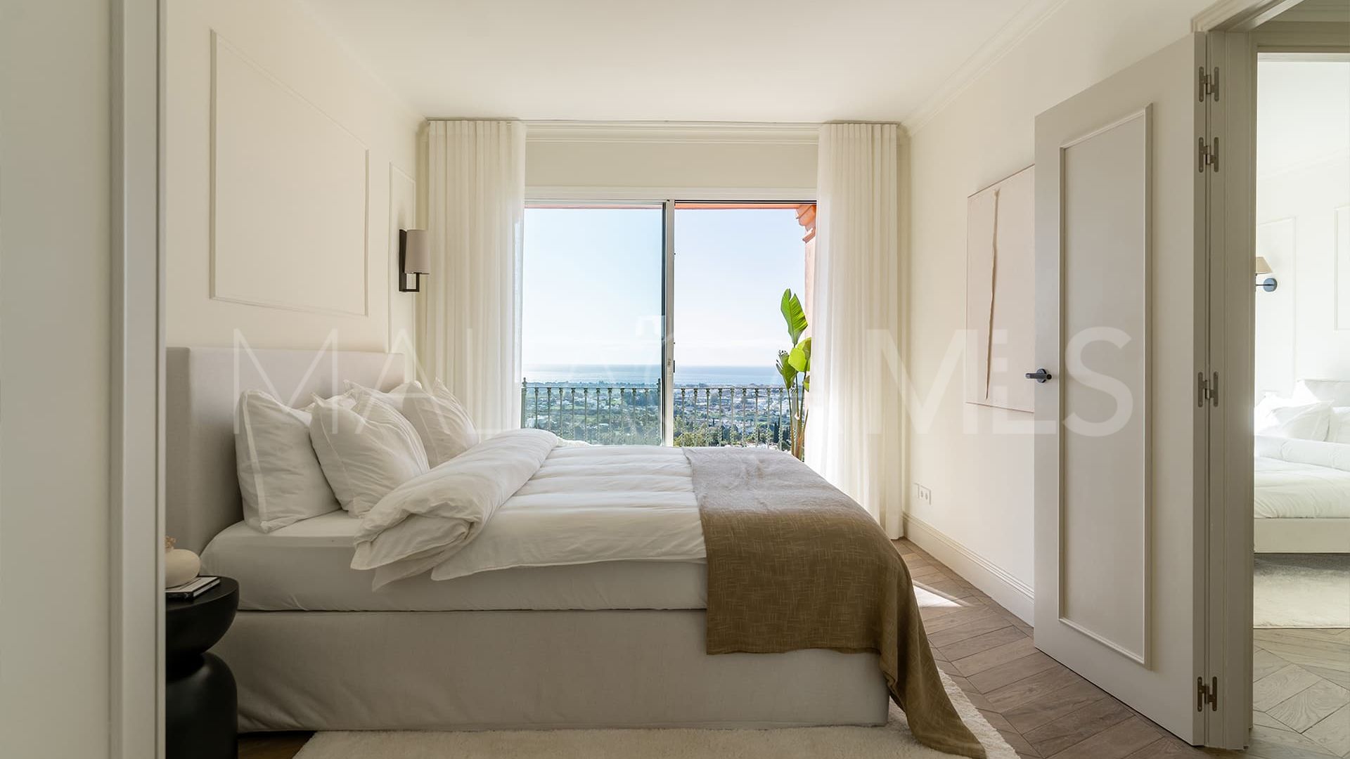 Buy apartamento in Monte Halcones