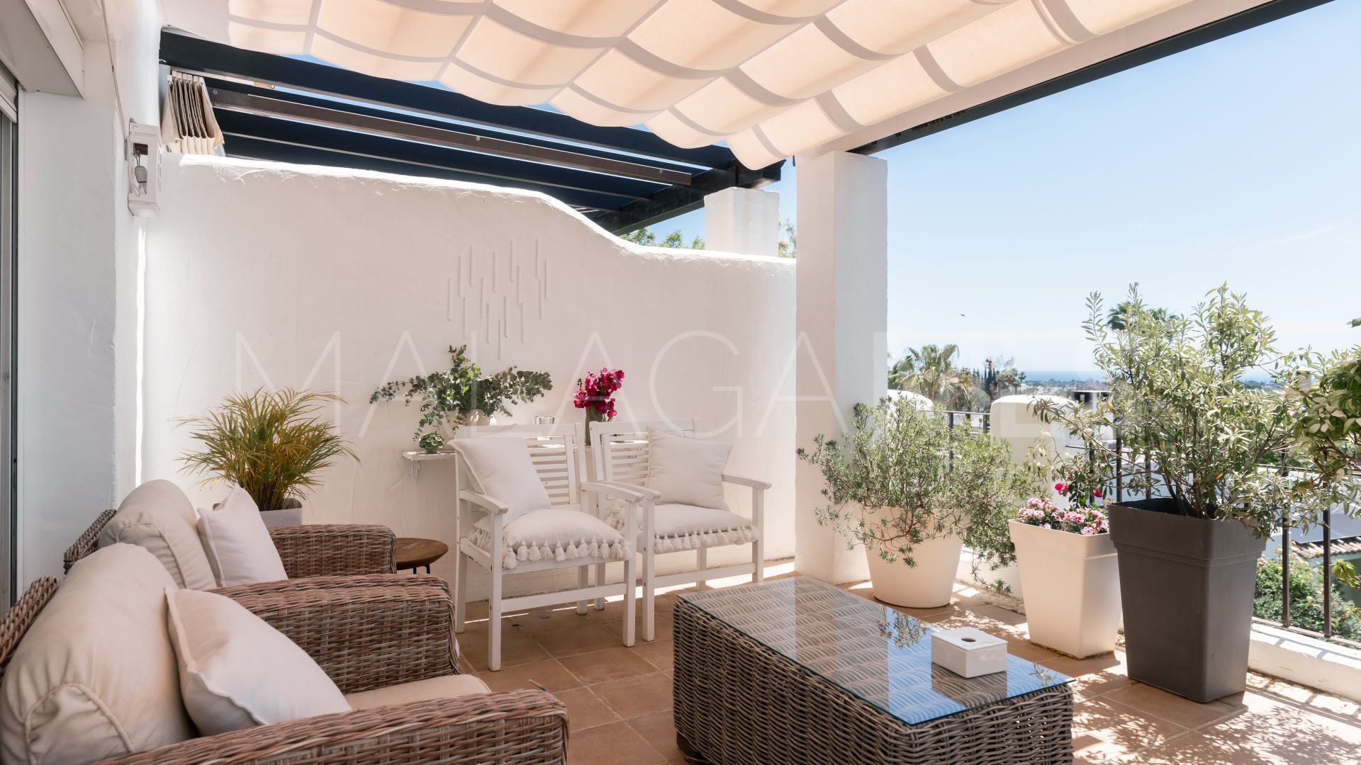 Takvåning for sale in Nueva Andalucia