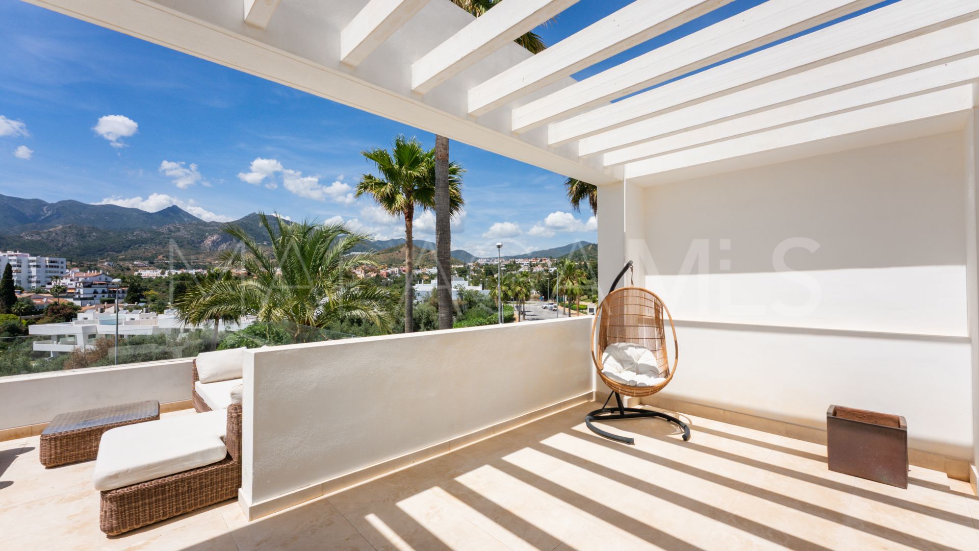 Villa for sale in Rio Real