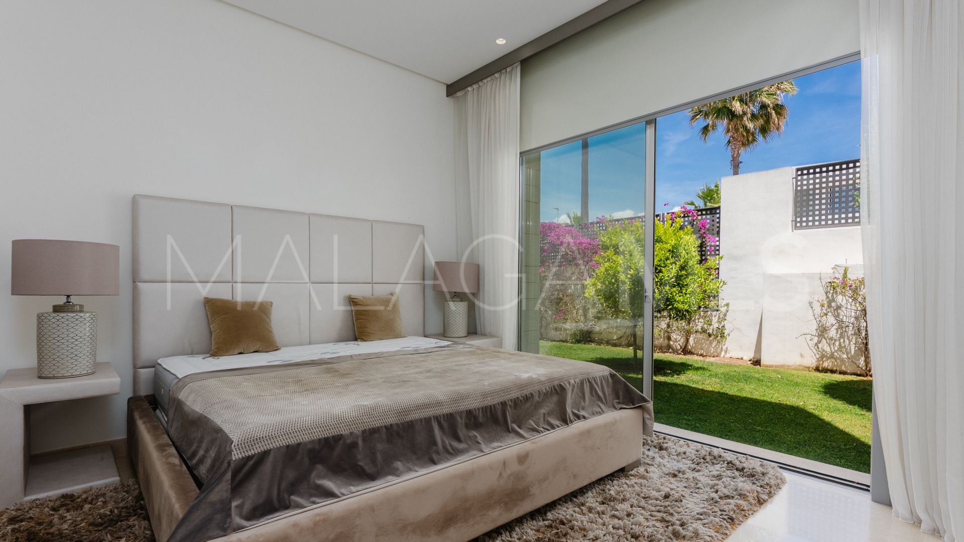 Villa for sale in Rio Real