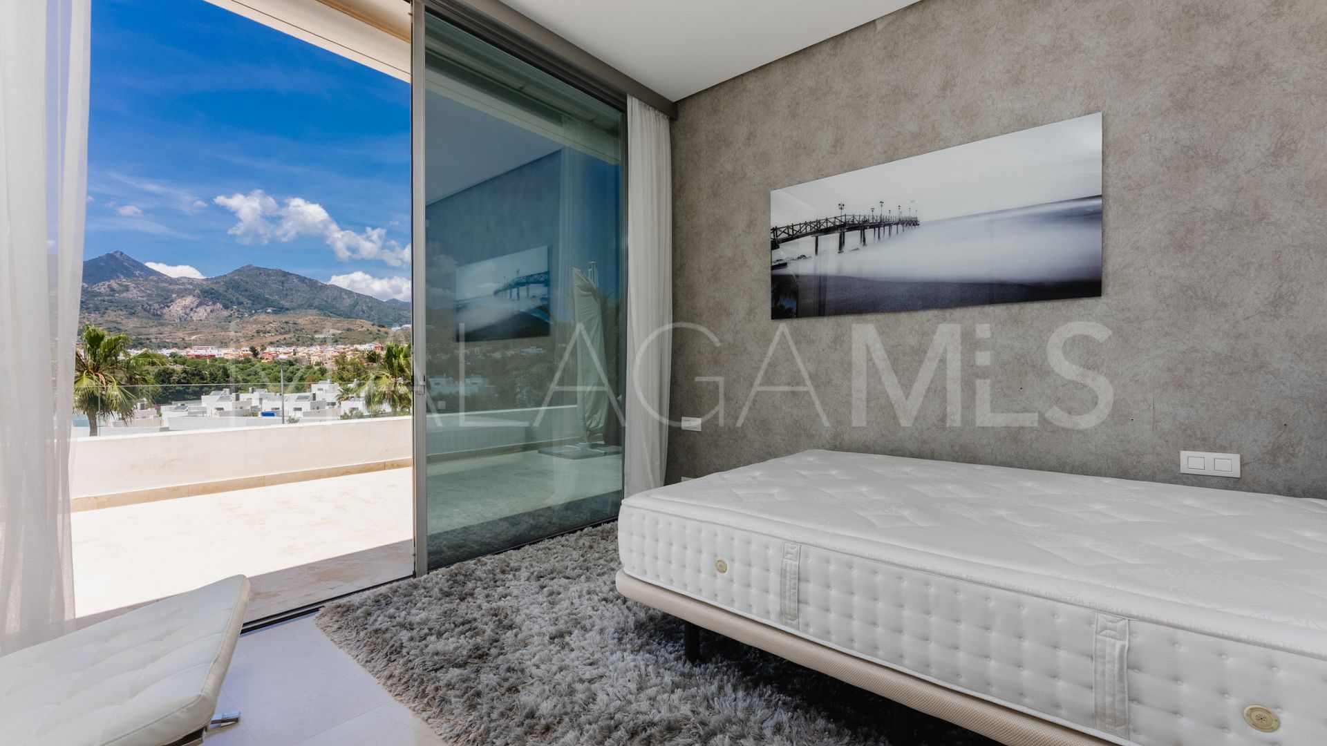 Villa for sale in Rio Real