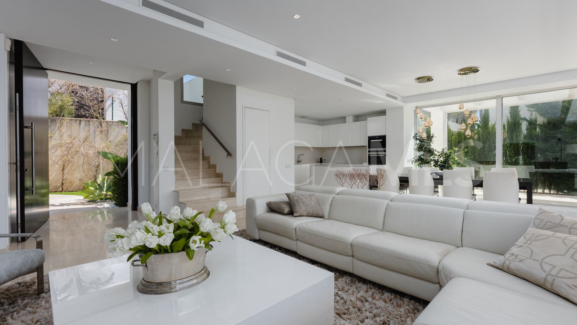 Villa for sale in Rio Real