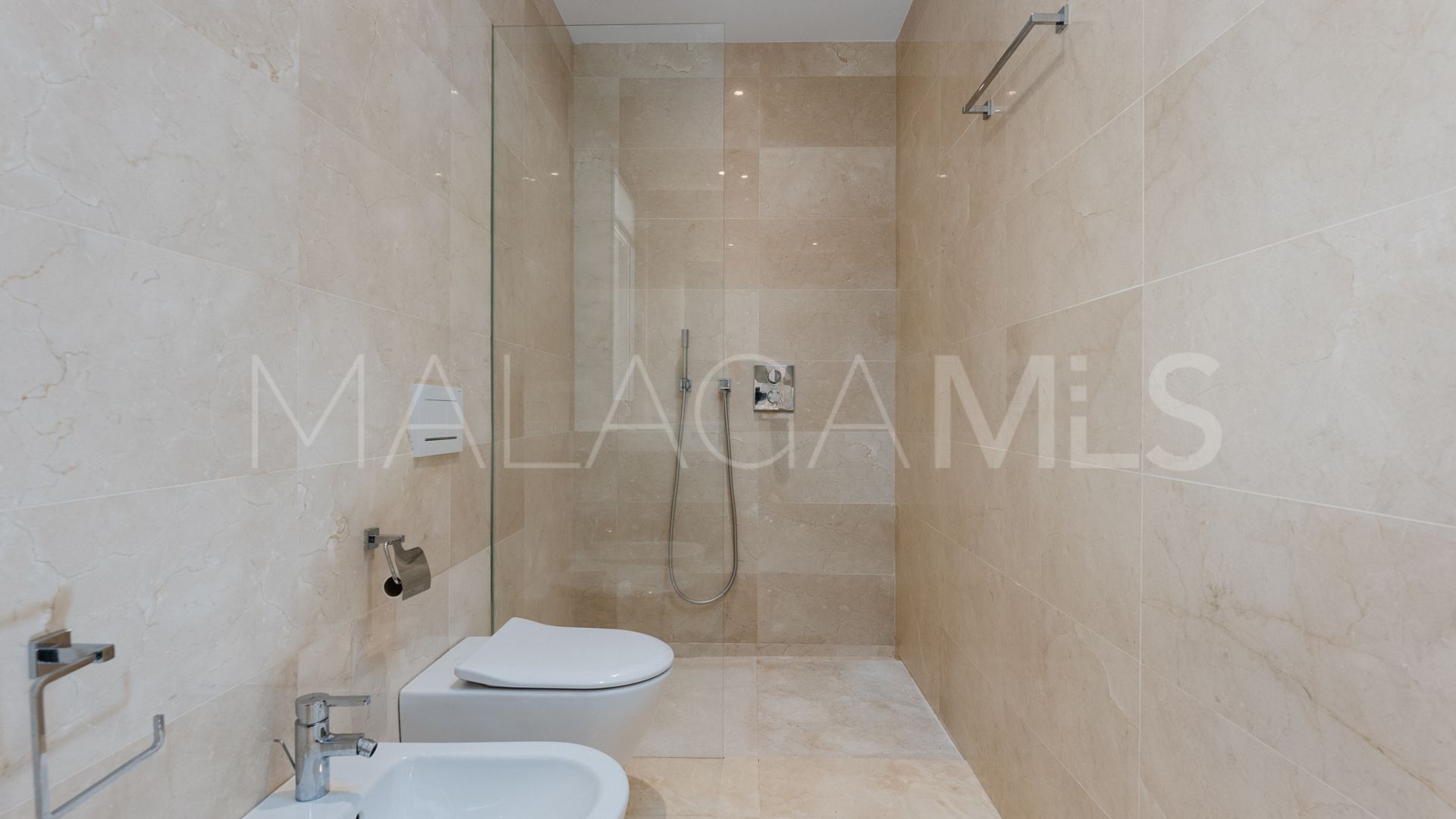 Villa for sale in Rio Real
