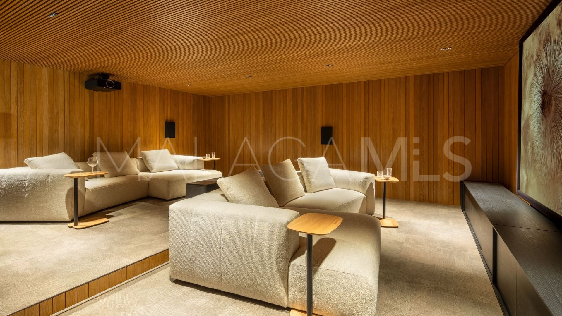 Villa for sale in El Madroñal