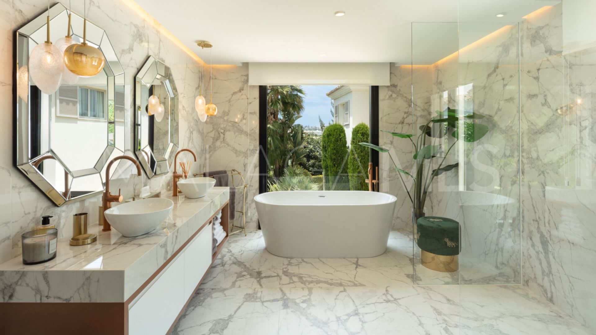 Villa for sale in Aloha
