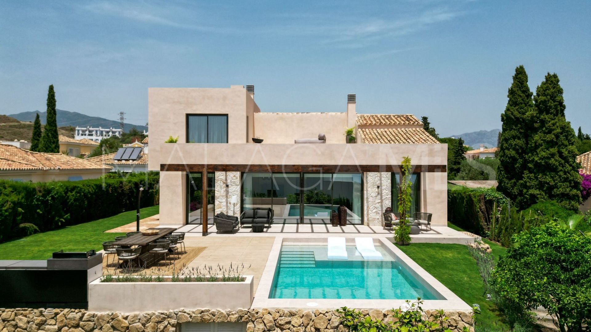 Villa for sale in Paraiso Alto