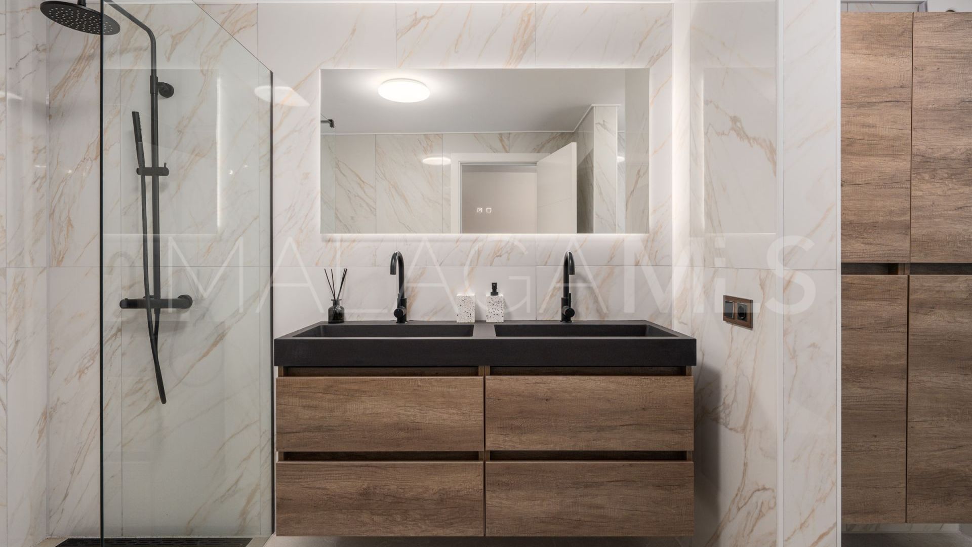 Villa for sale in Altos del Rodeo