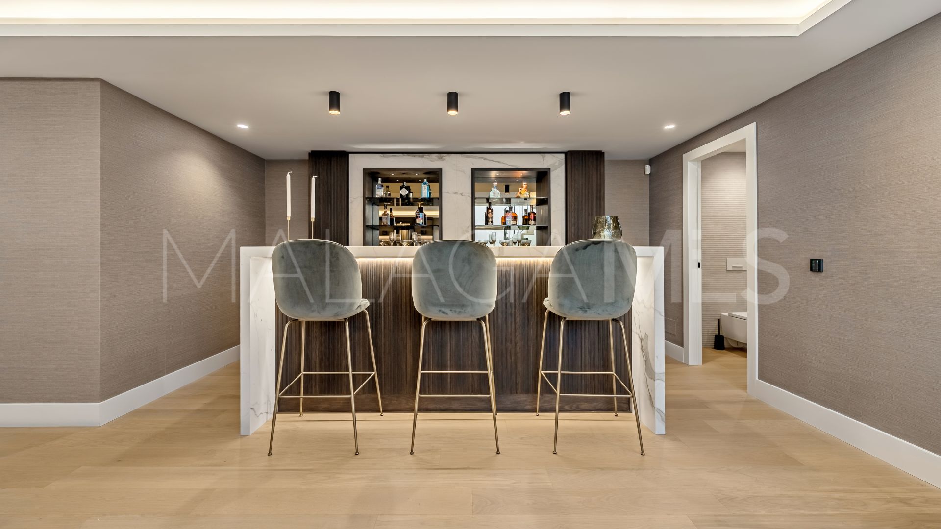 For sale Golden Mile villa