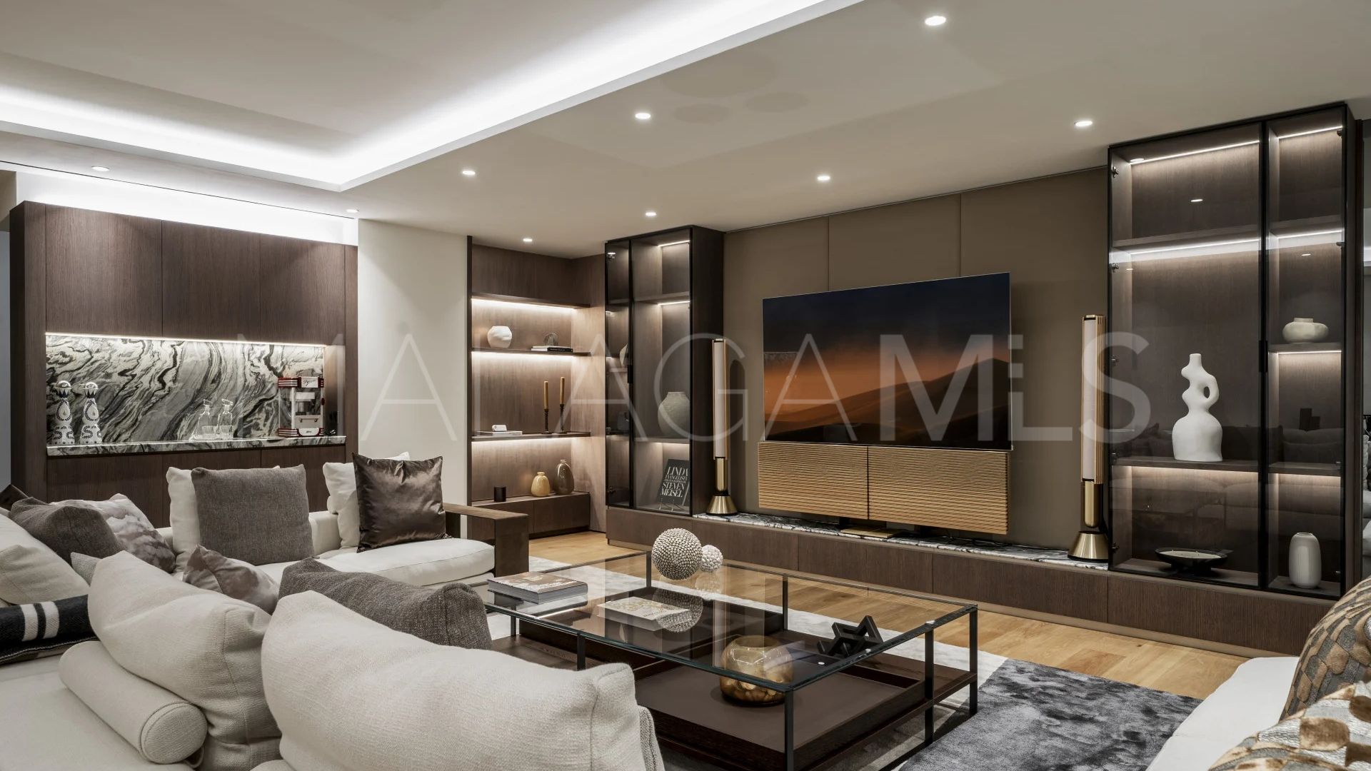 Ground floor duplex for sale in Marbella Goldene Meile