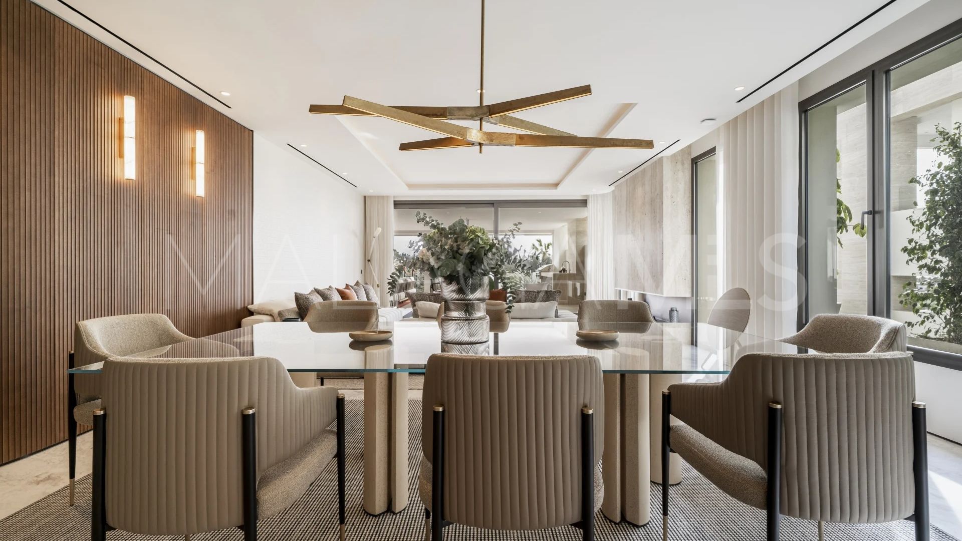 Ground floor duplex for sale in Marbella Goldene Meile