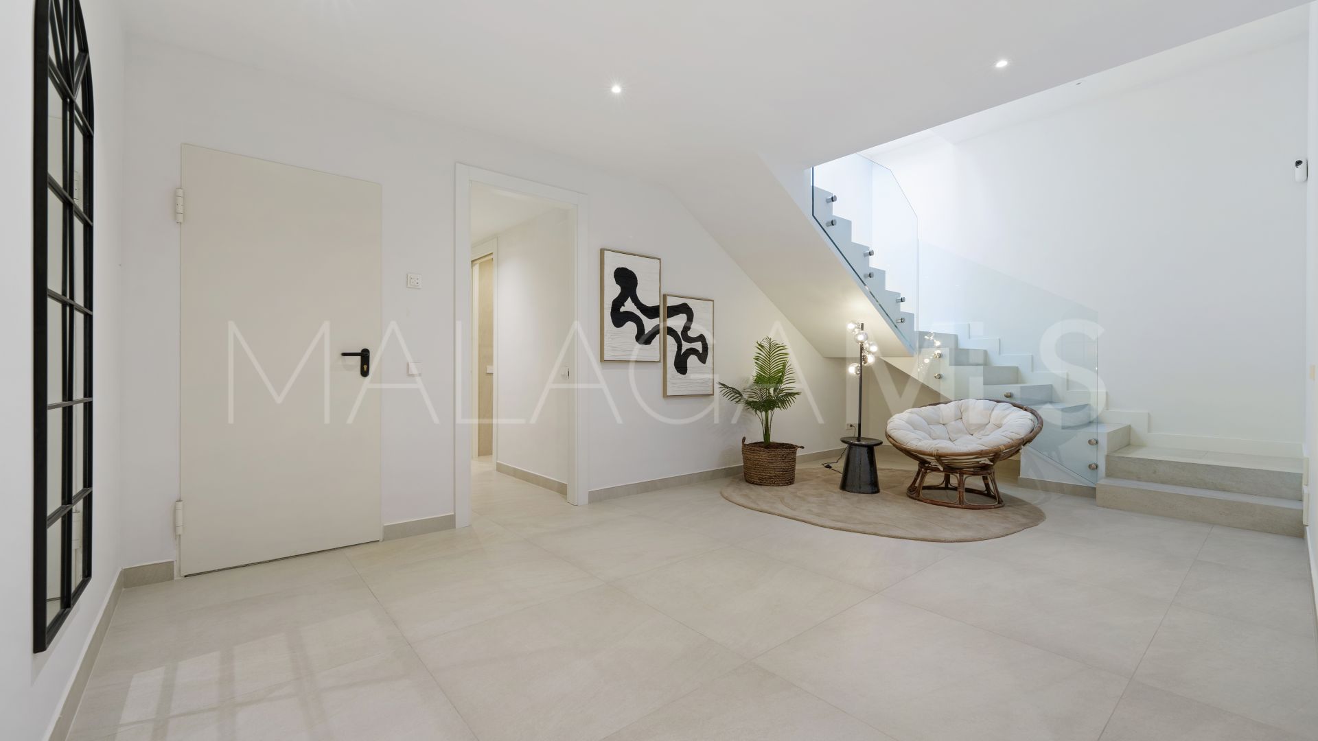 Altos de Puente Romano villa for sale