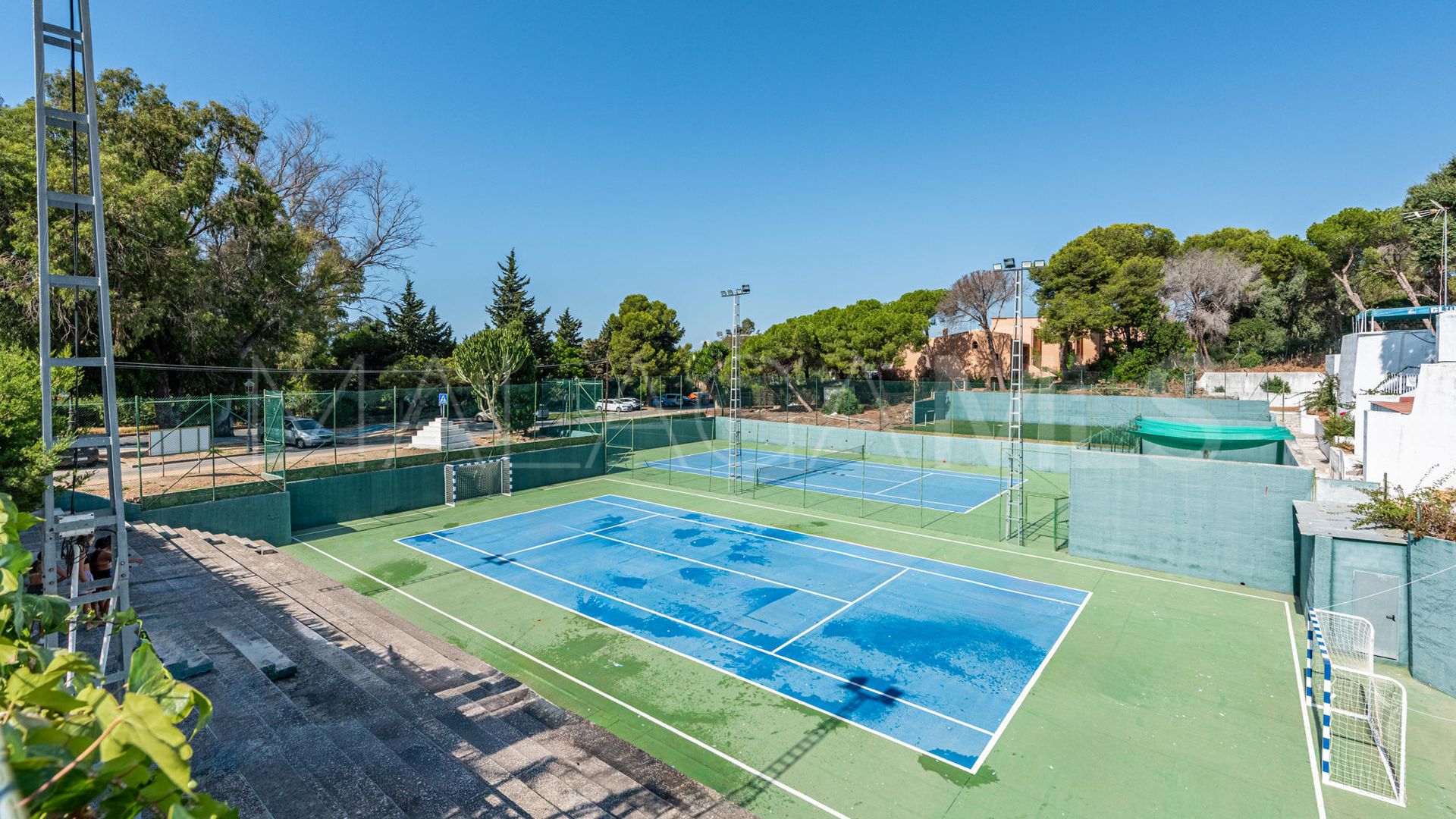 Duplex-wohnung for sale in Seghers