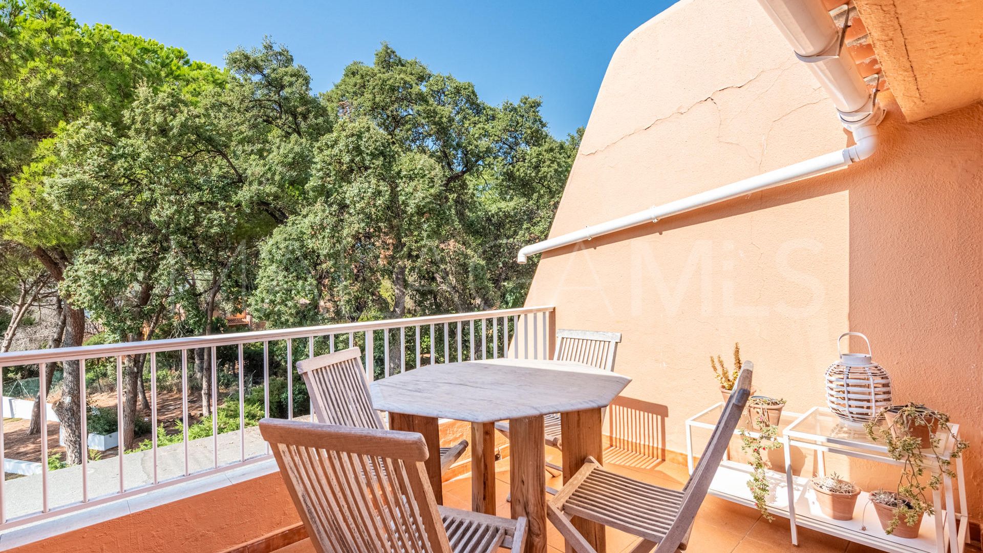 Duplex-wohnung for sale in Seghers