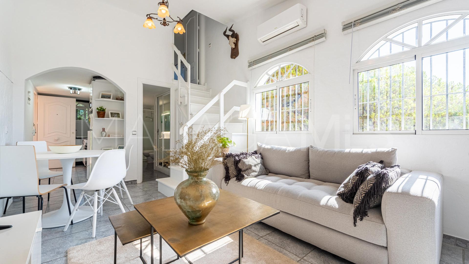 Duplex-wohnung for sale in Seghers