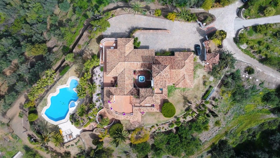 Finca for sale in Istan
