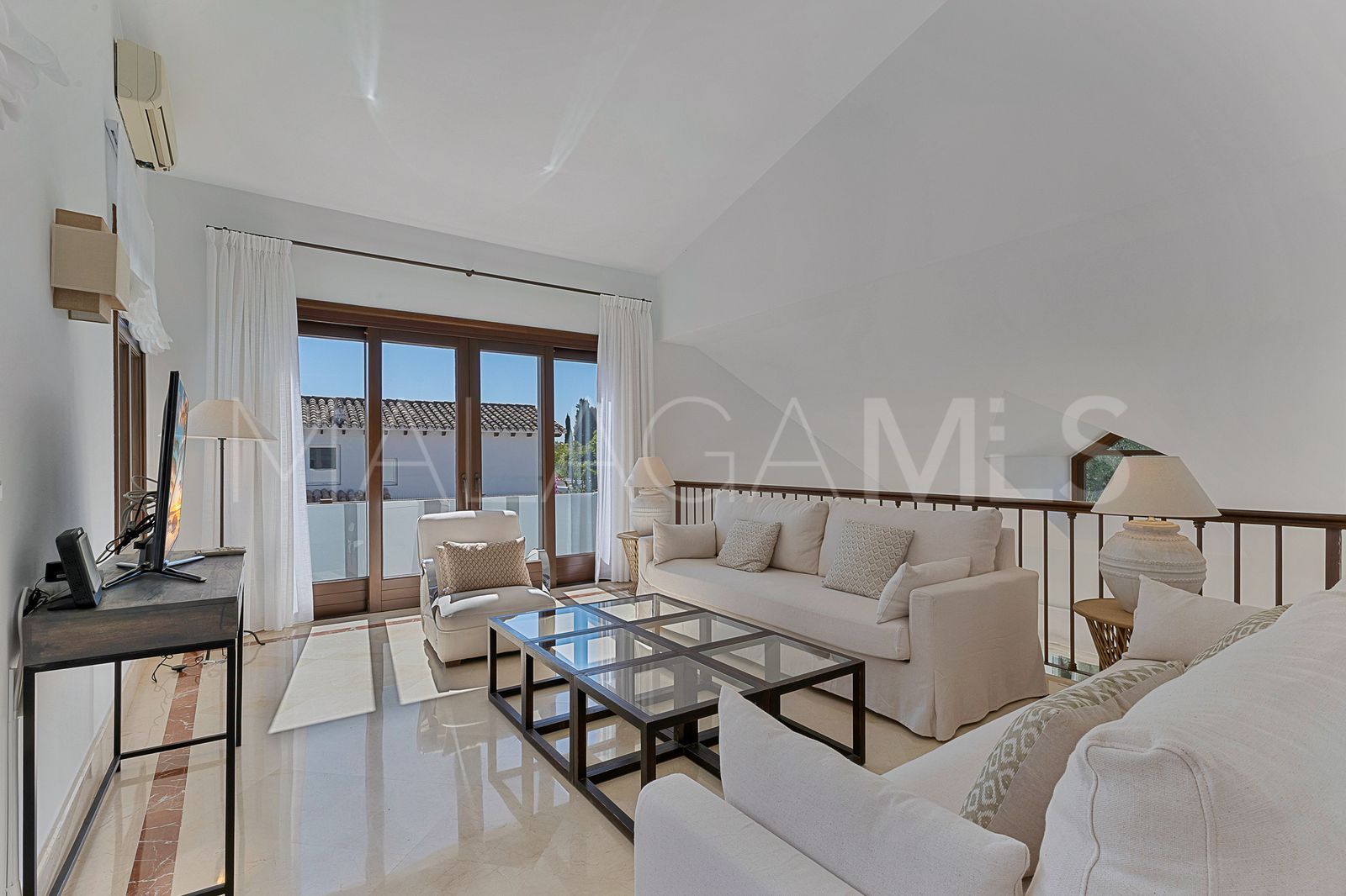 Villa for sale in Guadalmina Alta