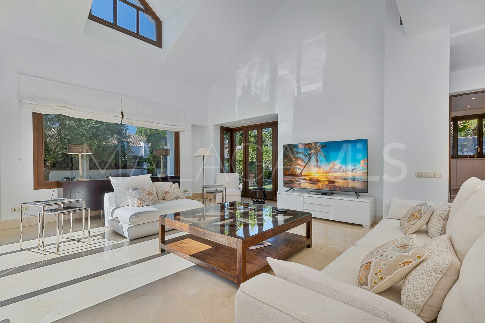 Villa for sale in Guadalmina Alta