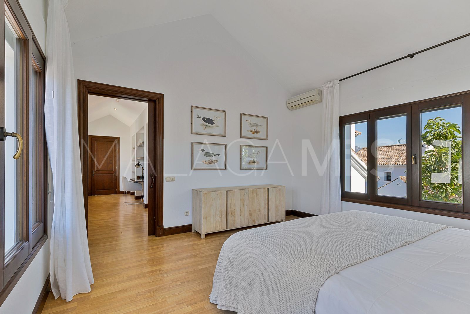 Villa for sale in Guadalmina Alta