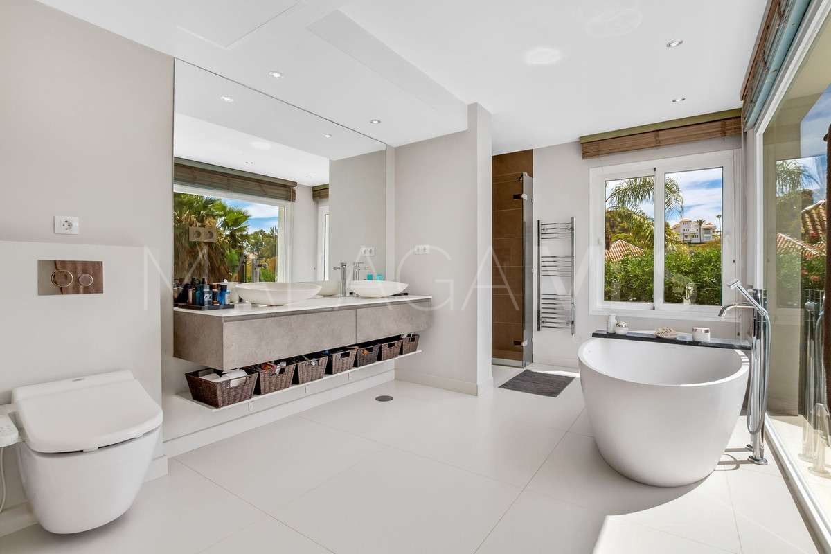 Villa for sale in Marbella Country Club