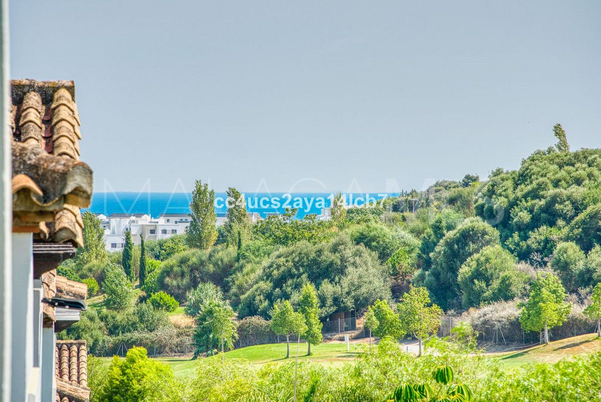 For sale Estepona West villa with 3 bedrooms