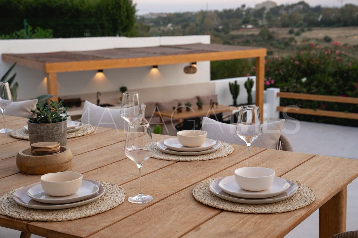 Villa for sale in Guadalmina Alta