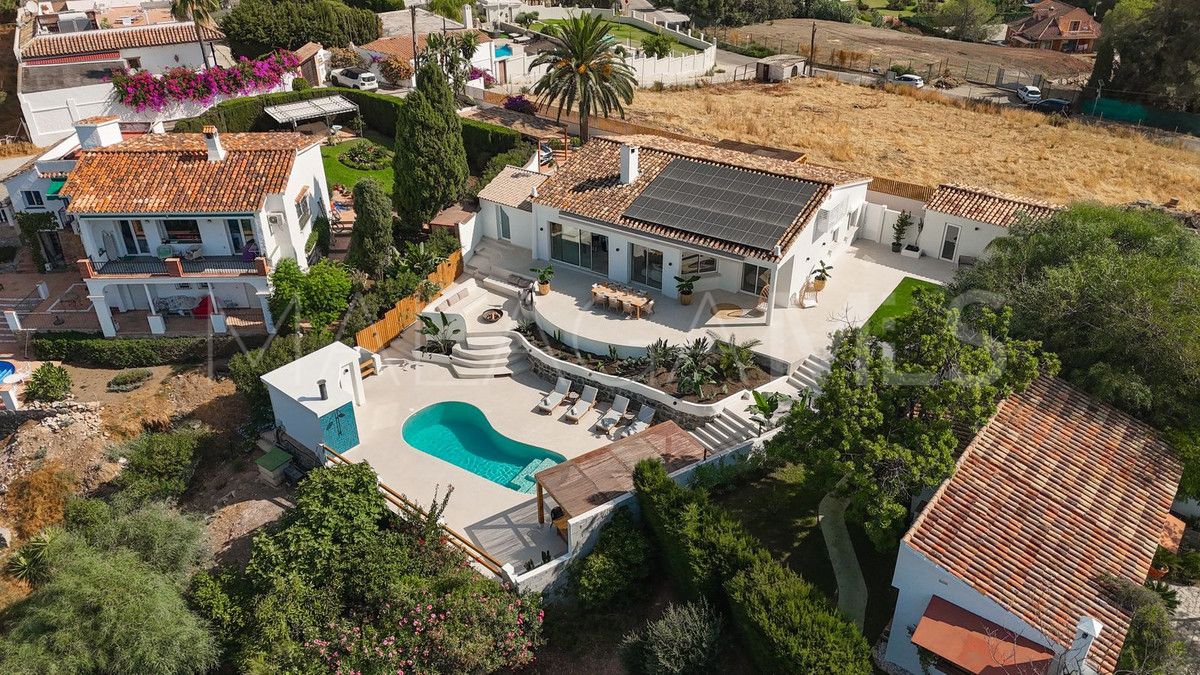 Villa for sale in Guadalmina Alta