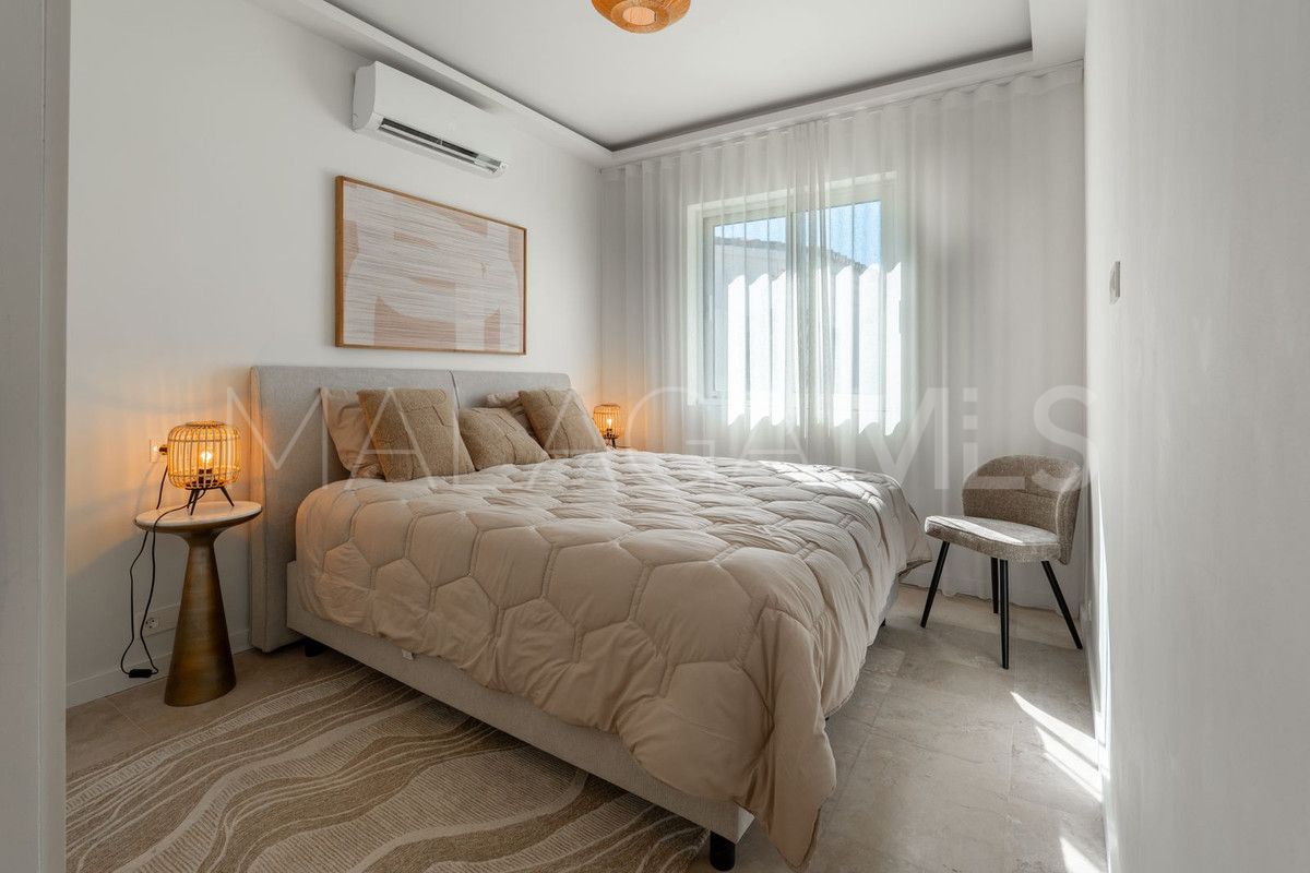 Villa for sale in Guadalmina Alta