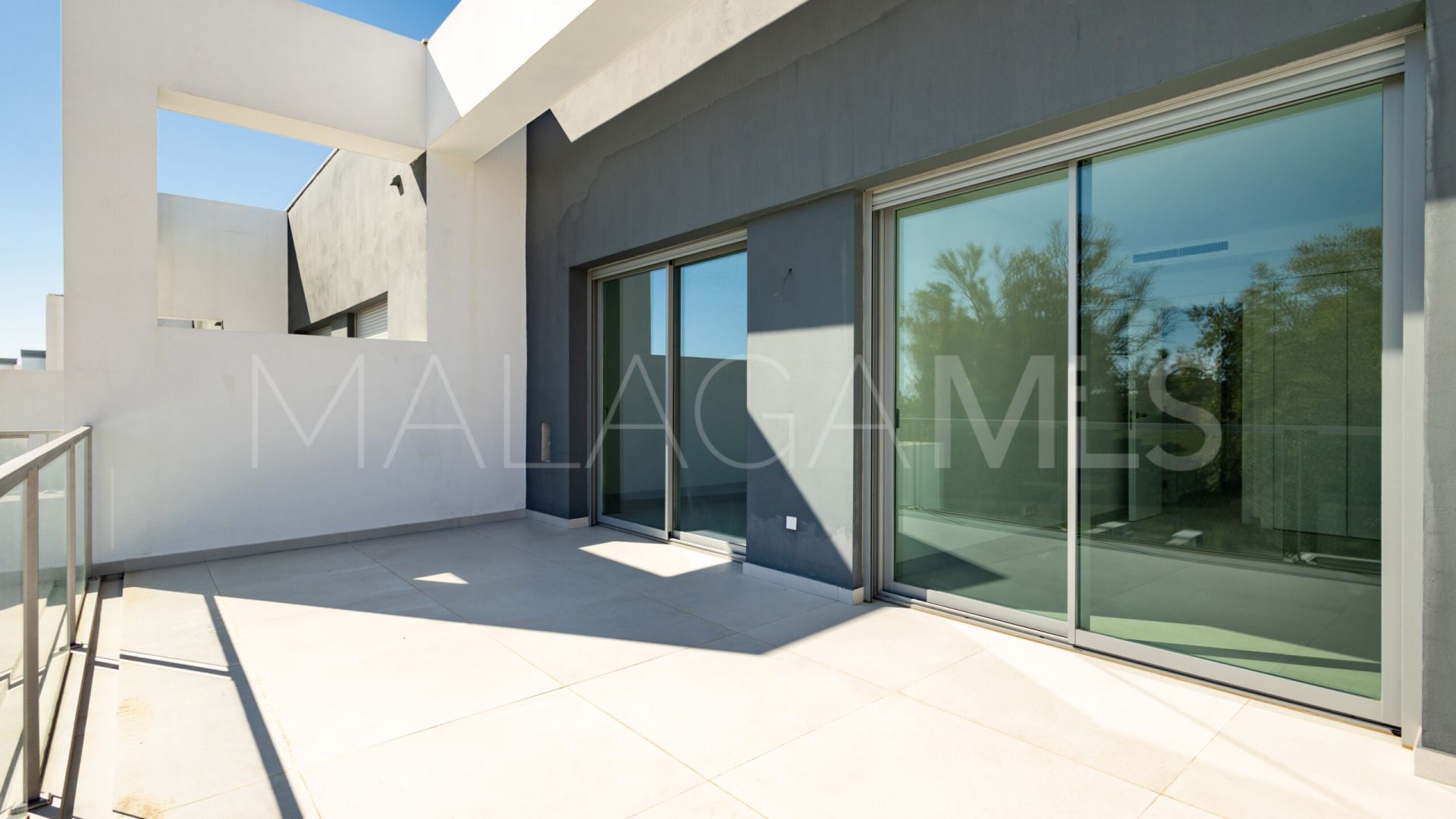 Parvilla for sale in Alta Vista