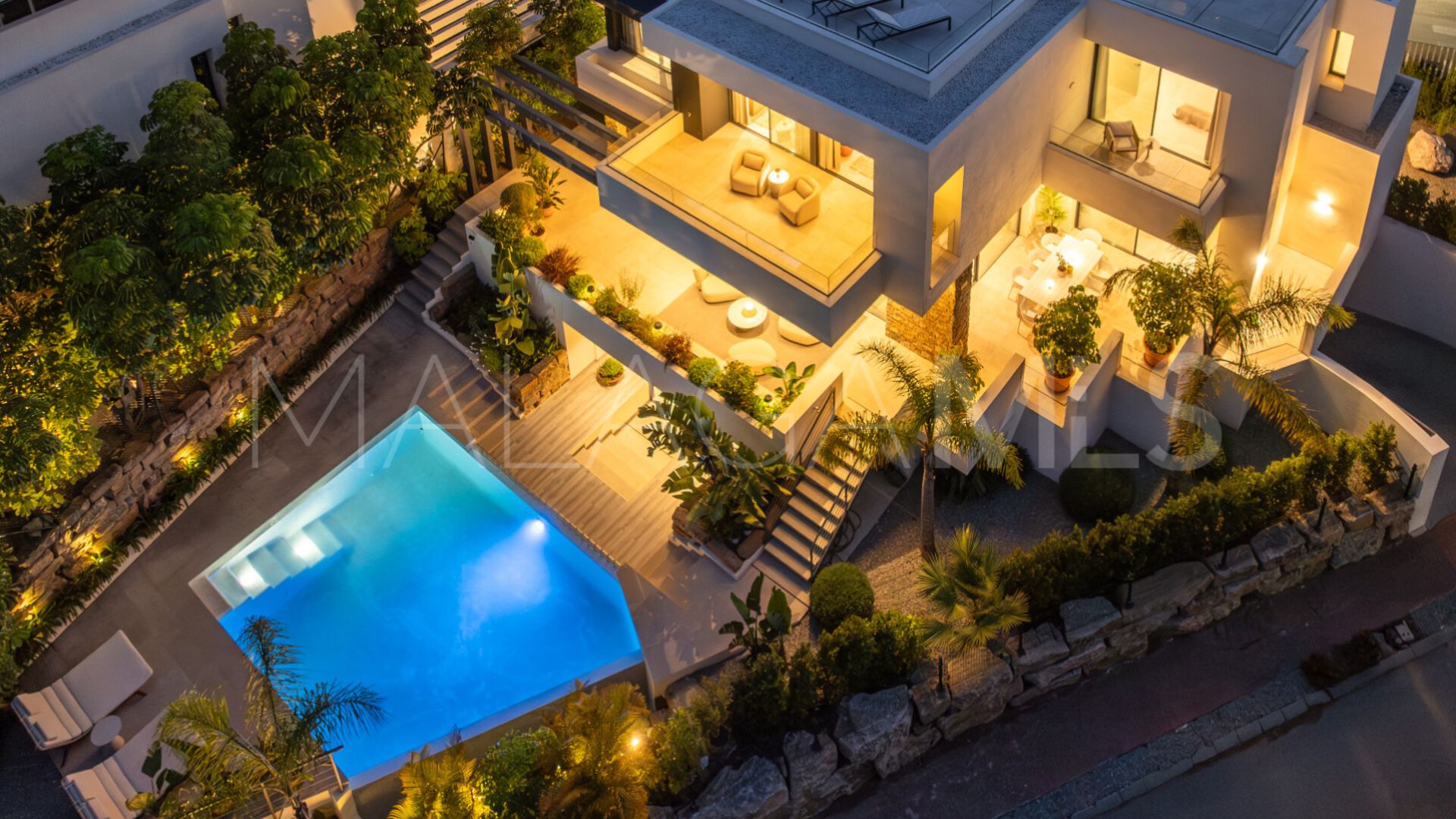El Campanario 4 bedrooms villa for sale