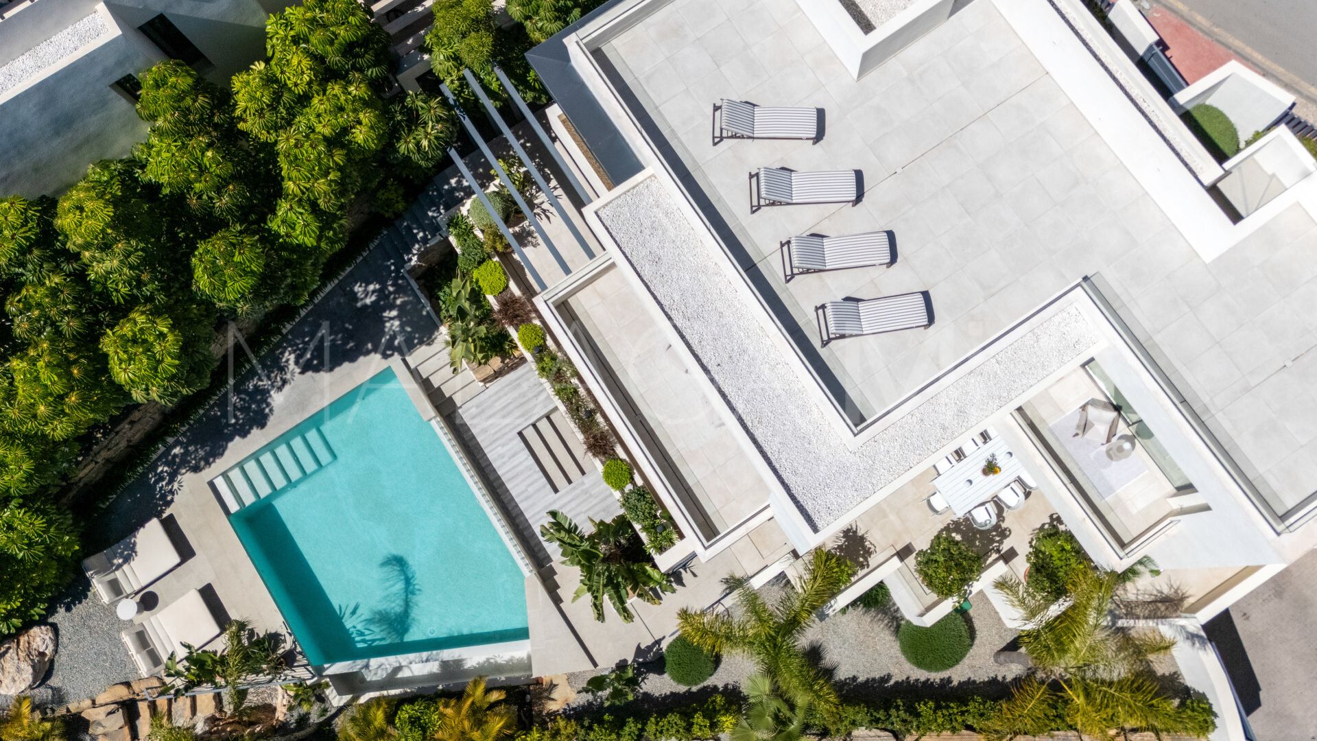 El Campanario 4 bedrooms villa for sale