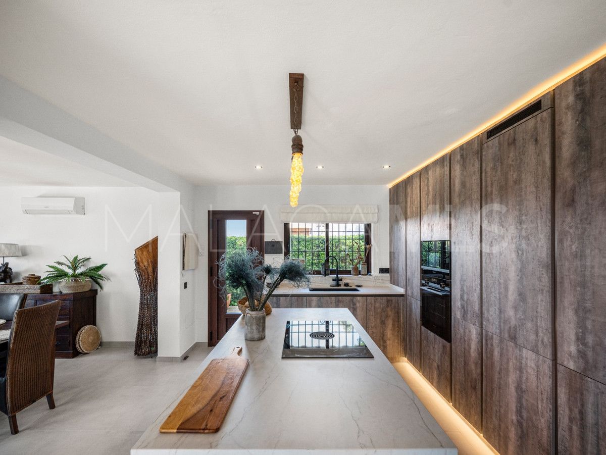 Mijas, villa a la venta de 4 bedrooms