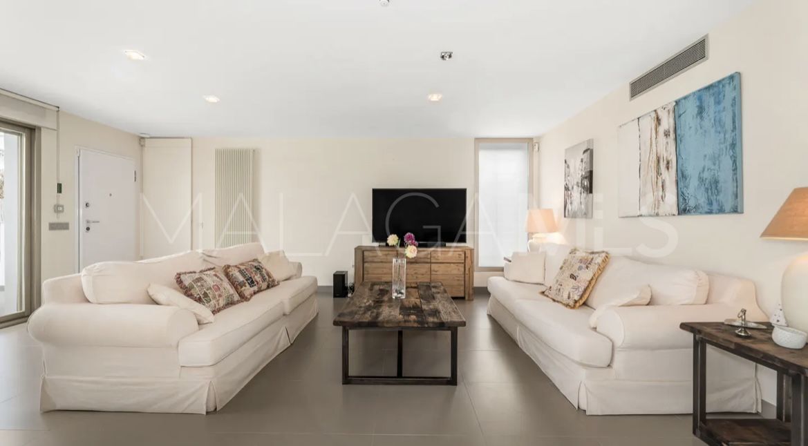 For sale villa in Las Chapas