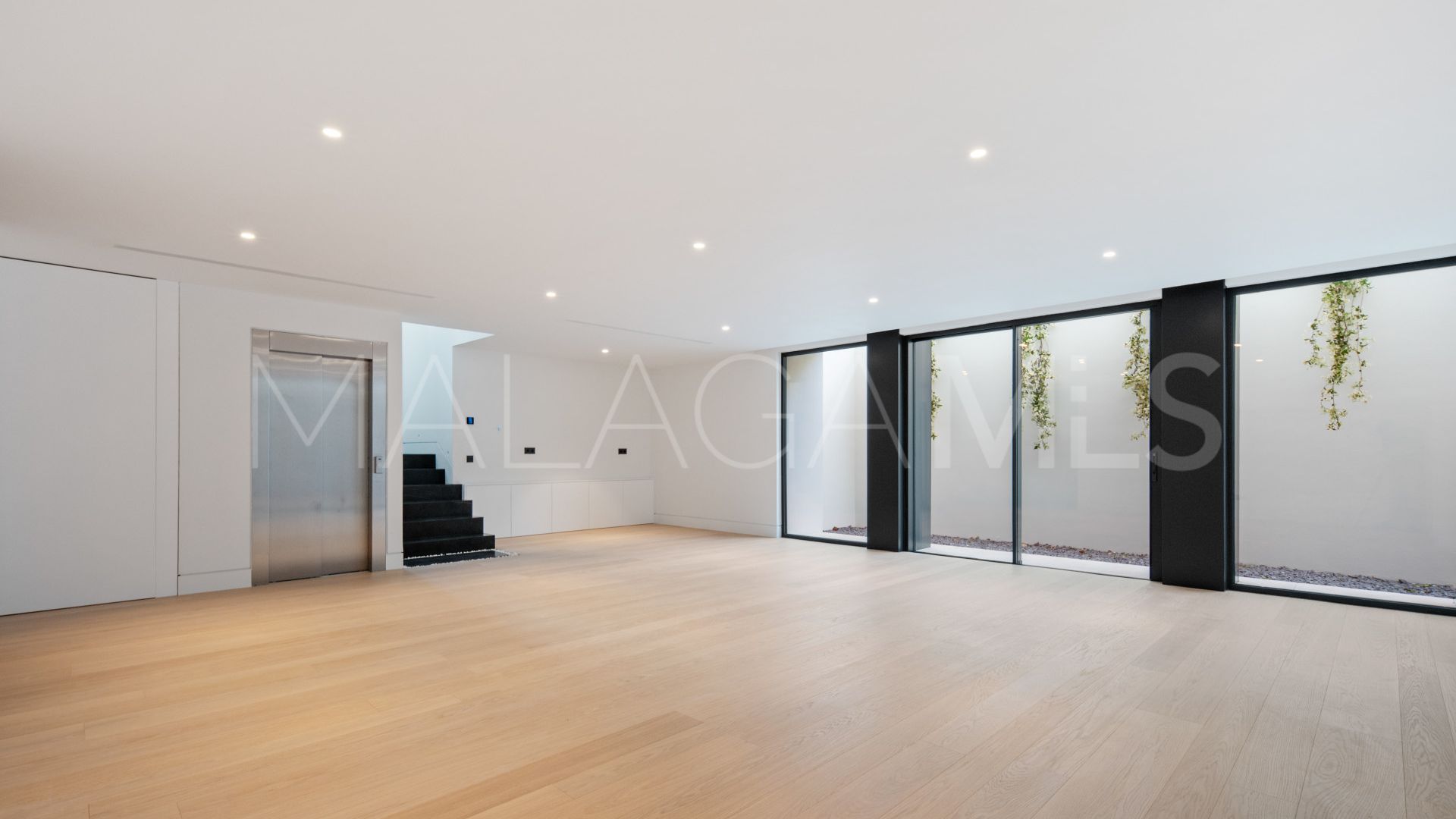 Villa with 6 bedrooms for sale in Rocio de Nagüeles