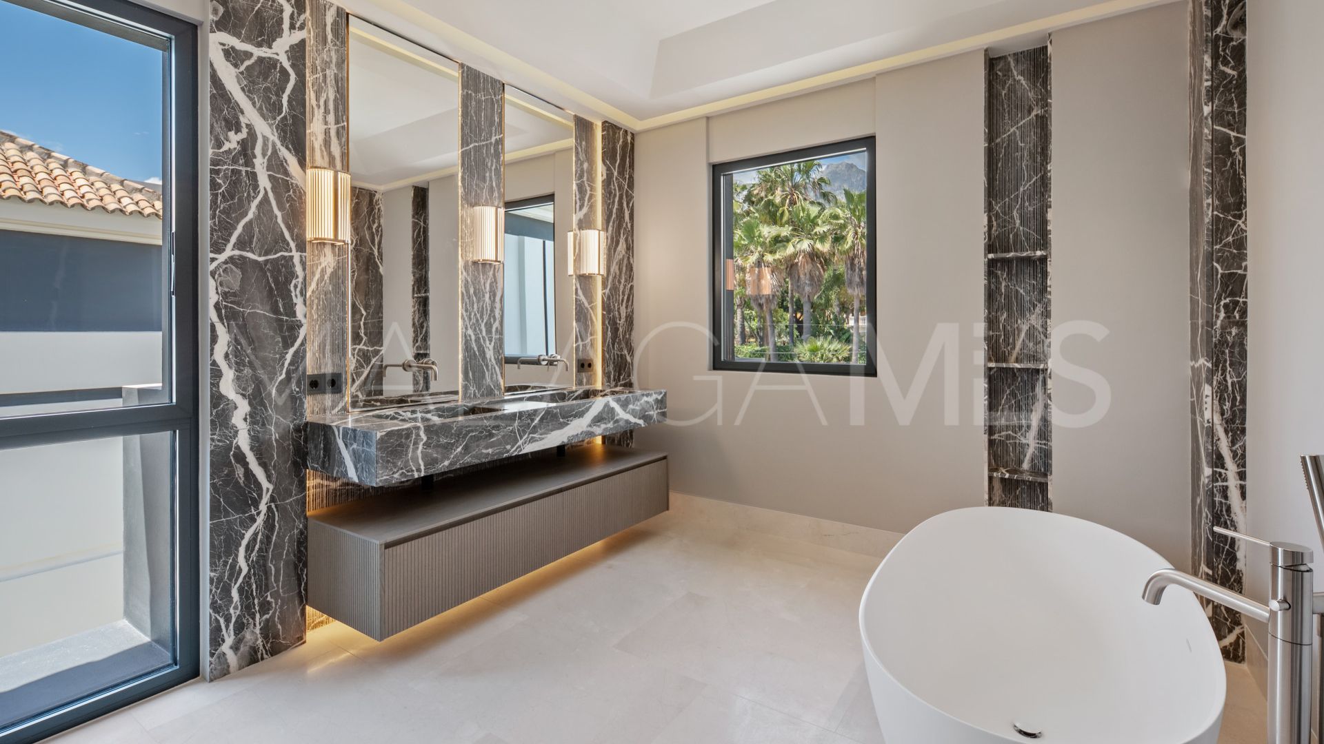 Villa with 6 bedrooms for sale in Rocio de Nagüeles