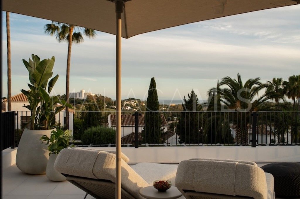 Villa for sale in Paraiso Alto