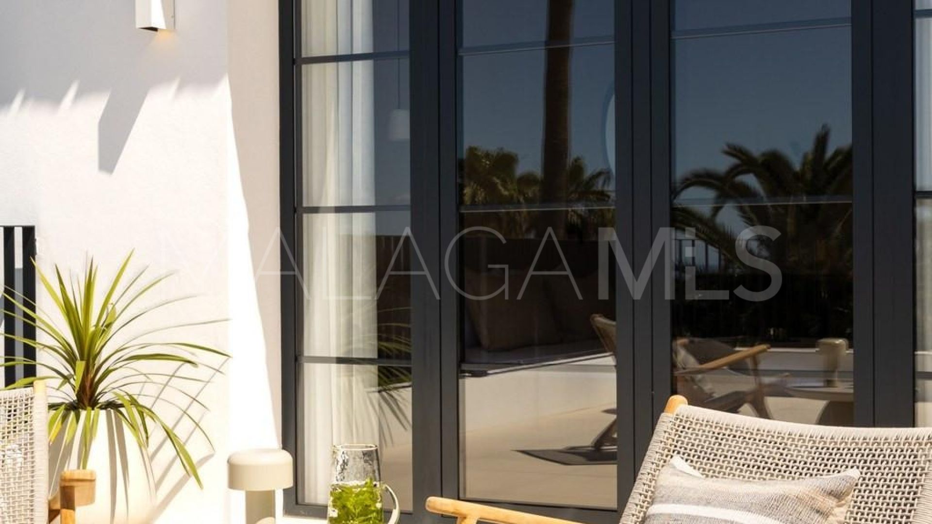 Villa for sale in Paraiso Alto