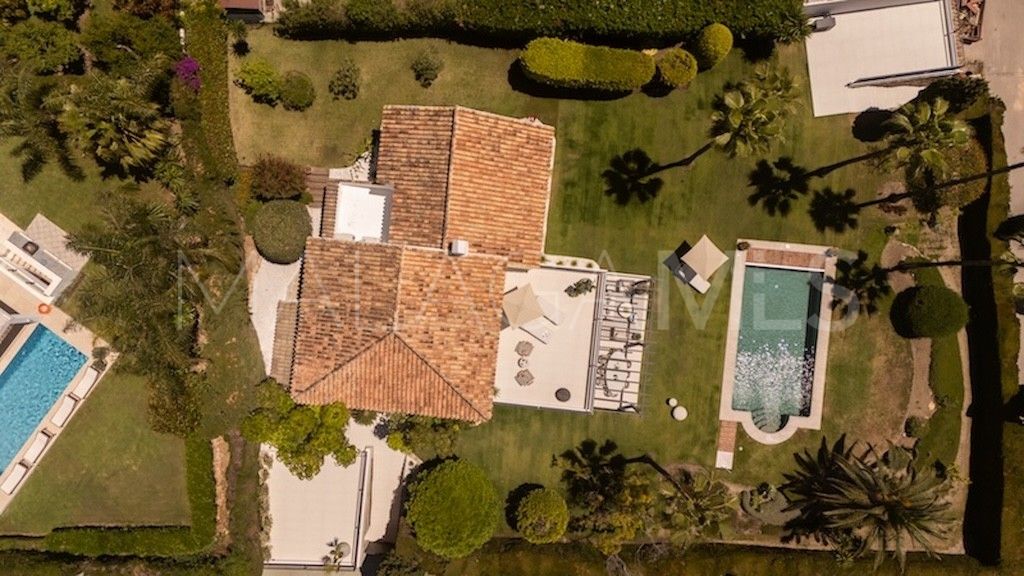 Villa for sale in Paraiso Alto