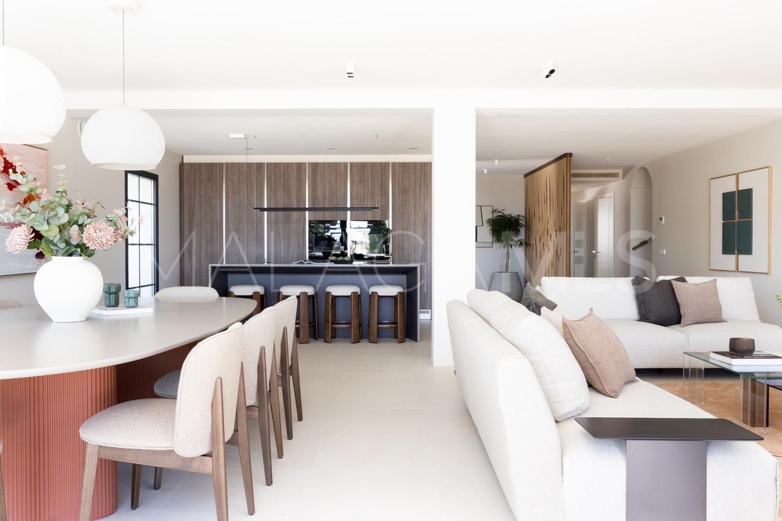 Villa for sale in Paraiso Alto