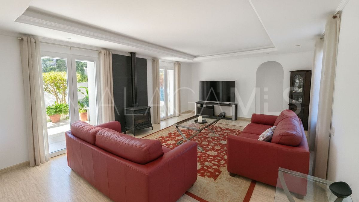 Buy El Rosario 4 bedrooms villa