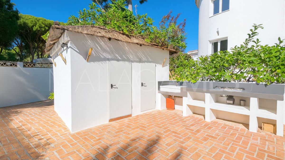 Buy El Rosario 4 bedrooms villa