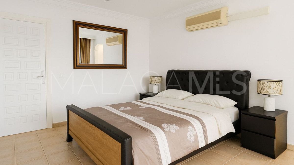 Buy El Rosario 4 bedrooms villa