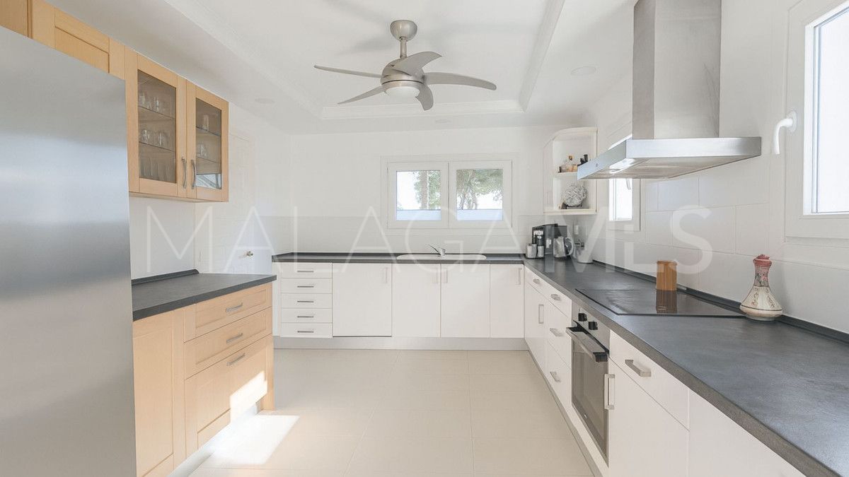 Buy El Rosario 4 bedrooms villa