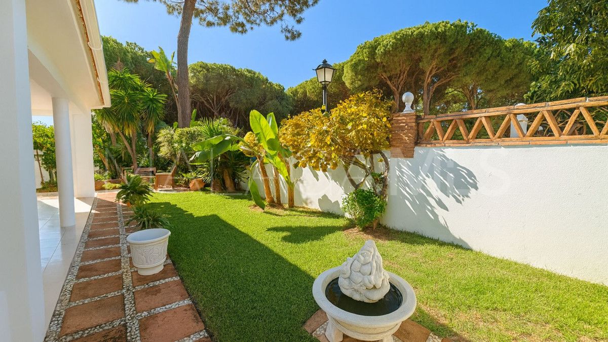Buy El Rosario 4 bedrooms villa
