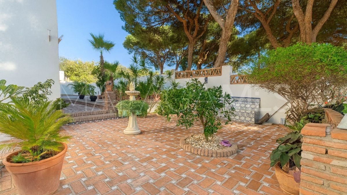 Buy El Rosario 4 bedrooms villa