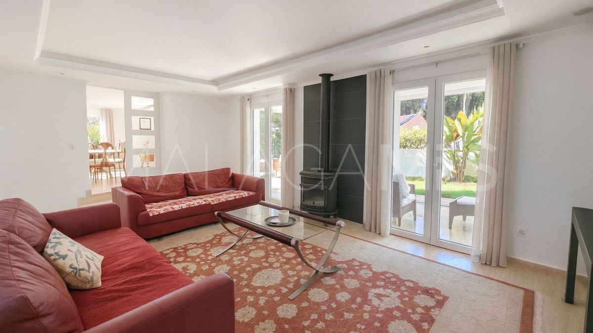 Buy El Rosario 4 bedrooms villa