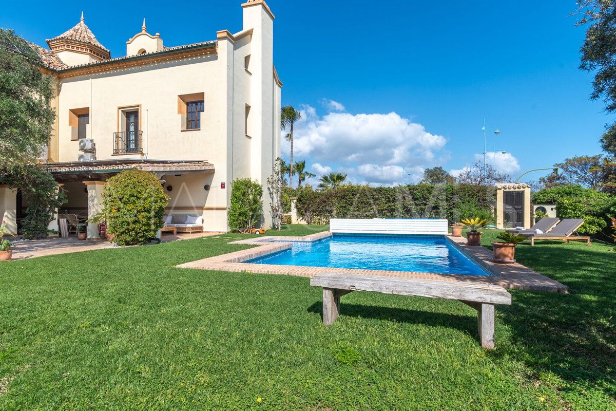 Villa for sale in Linda Vista Alta