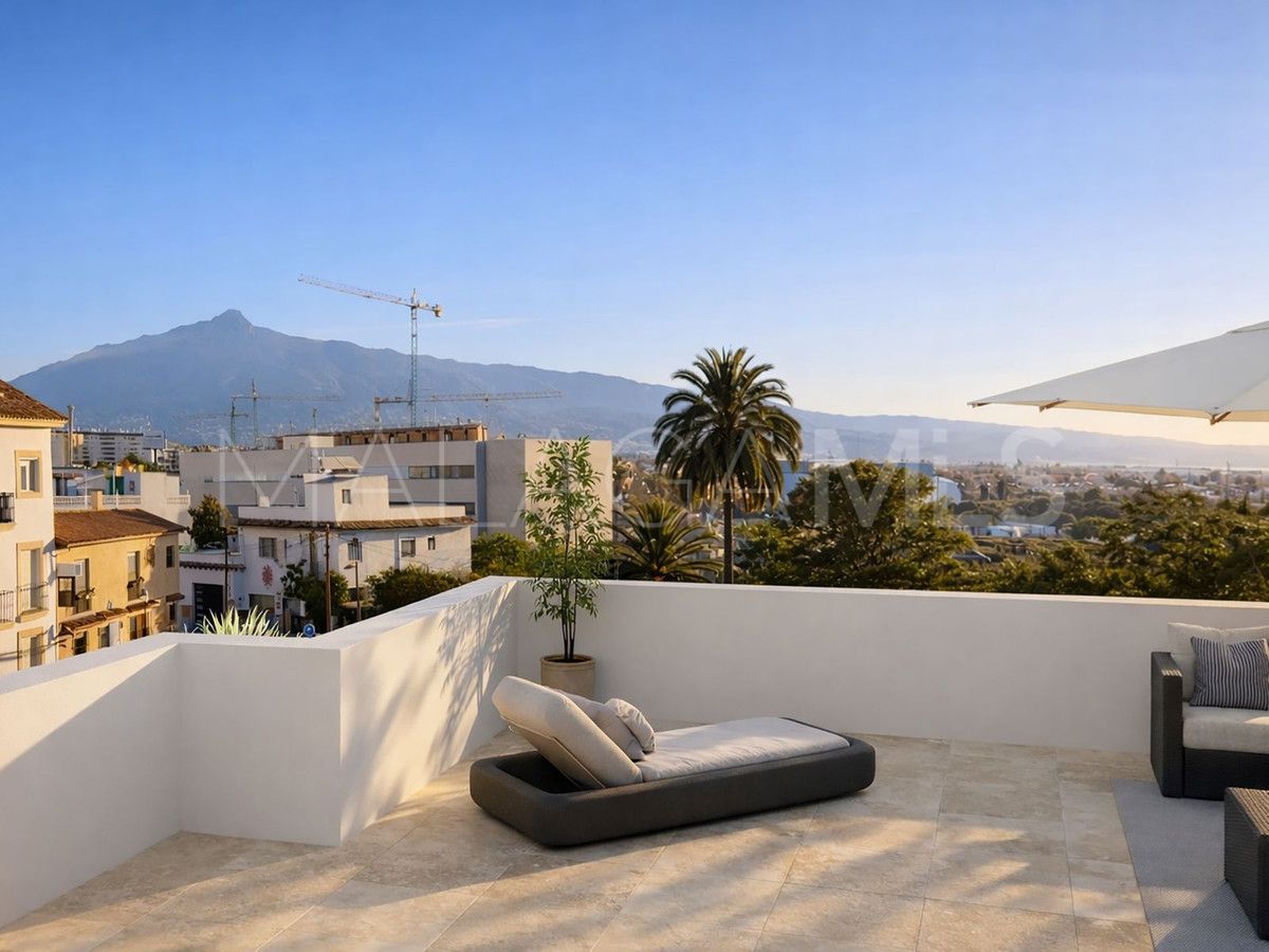 Villa for sale in Linda Vista Alta